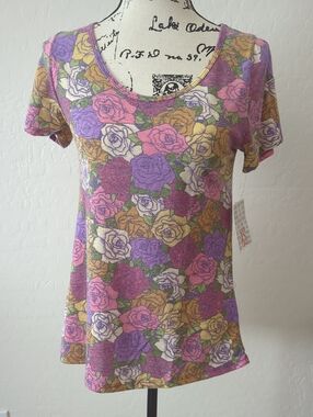 Lularoe XS Classic Tee Floral Scoop Neck Top in Purple, Pink & Gold